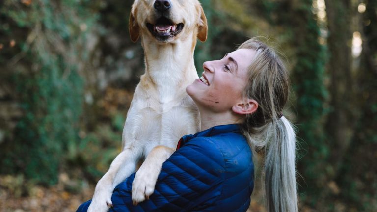 How to Raise a Confident Puppy Without Forcing Experiences - Dog Life Made Simple